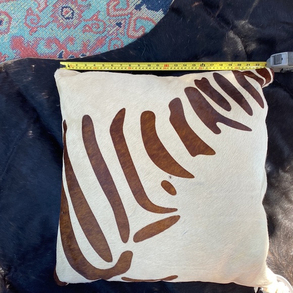 Cowhide Pillow - Picture 2 of 7
